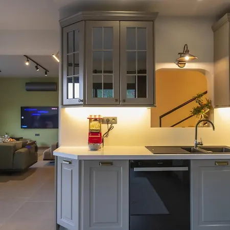 Porto- 3 Bedrom Private Pool