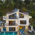 Vilă Porto- 3 Bedrom Private Pool Fethiye